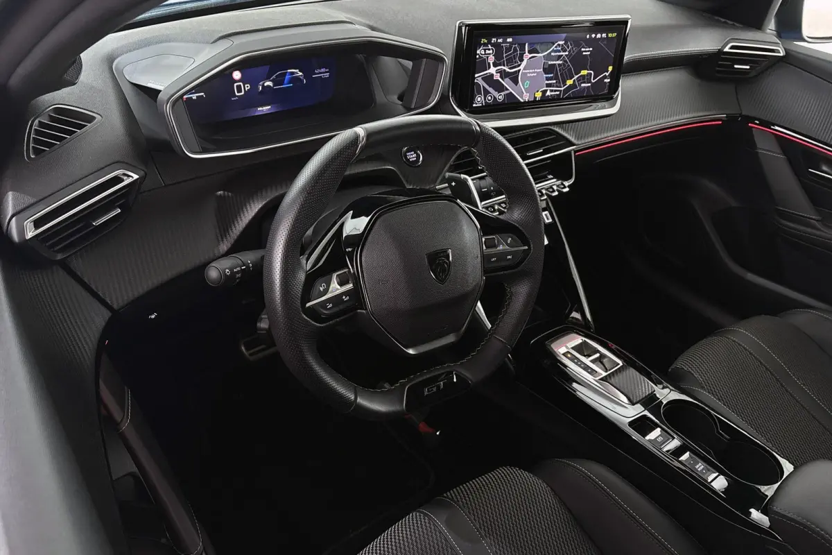 1.2 Hybrid 145 e-DCS6 GT Achteruitrijcamera Keyless Apple CarPlay