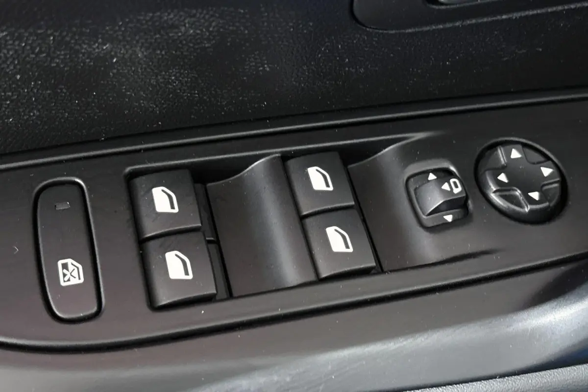 1.2 Hybrid 145 e-DCS6 GT Achteruitrijcamera Keyless Apple CarPlay