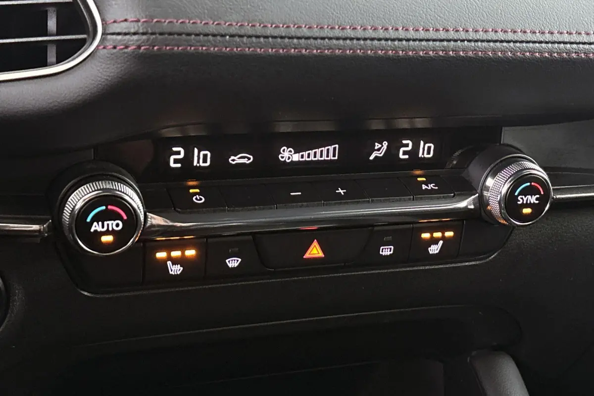 2.0 e-SkyActiv-G M Hybrid 150 Sportive Trekhaak BOSE Stuur-Stoelverwarming Camera Apple CarPlay