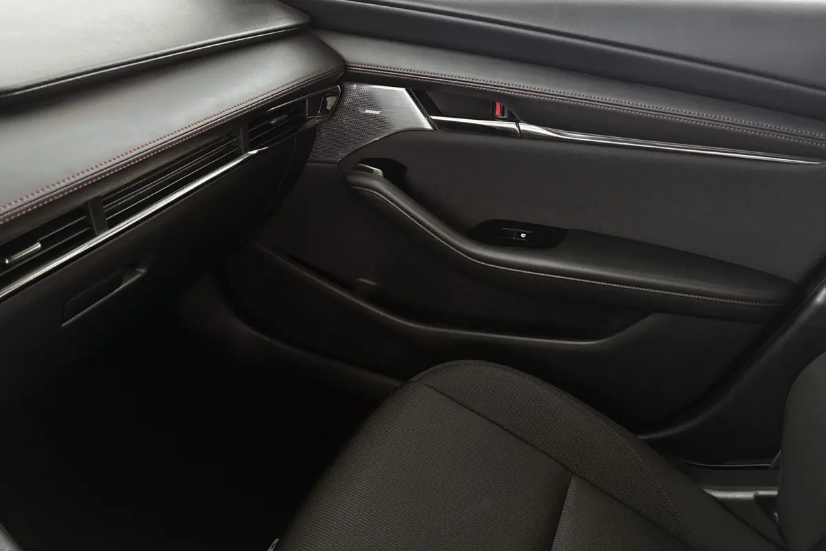 2.0 e-SkyActiv-G M Hybrid 150 Sportive Trekhaak BOSE Stuur-Stoelverwarming Camera Apple CarPlay