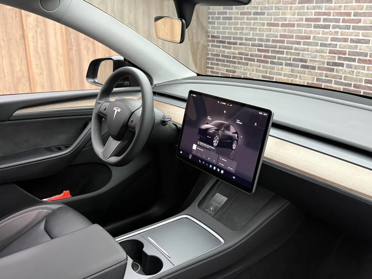 Long Range AWD 75 kWh