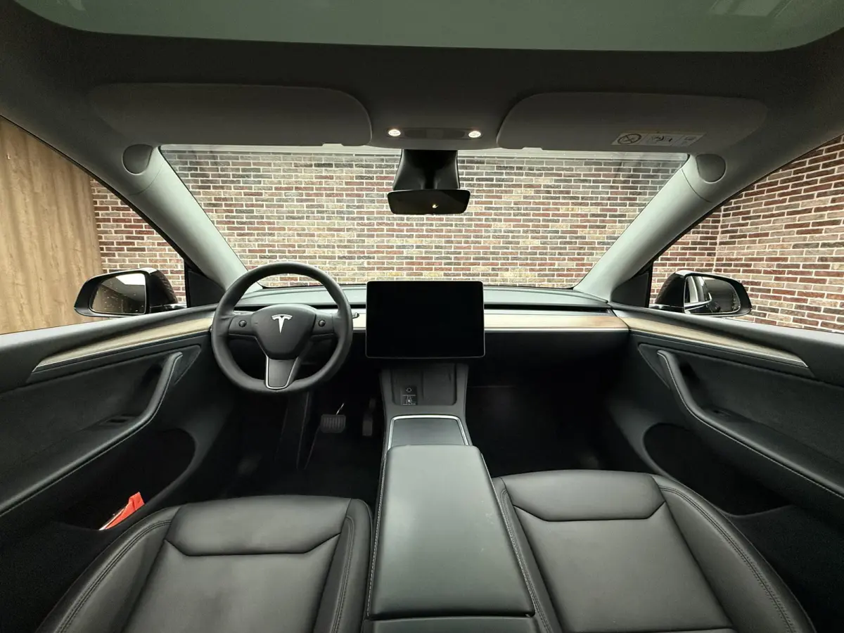 Long Range AWD 75 kWh