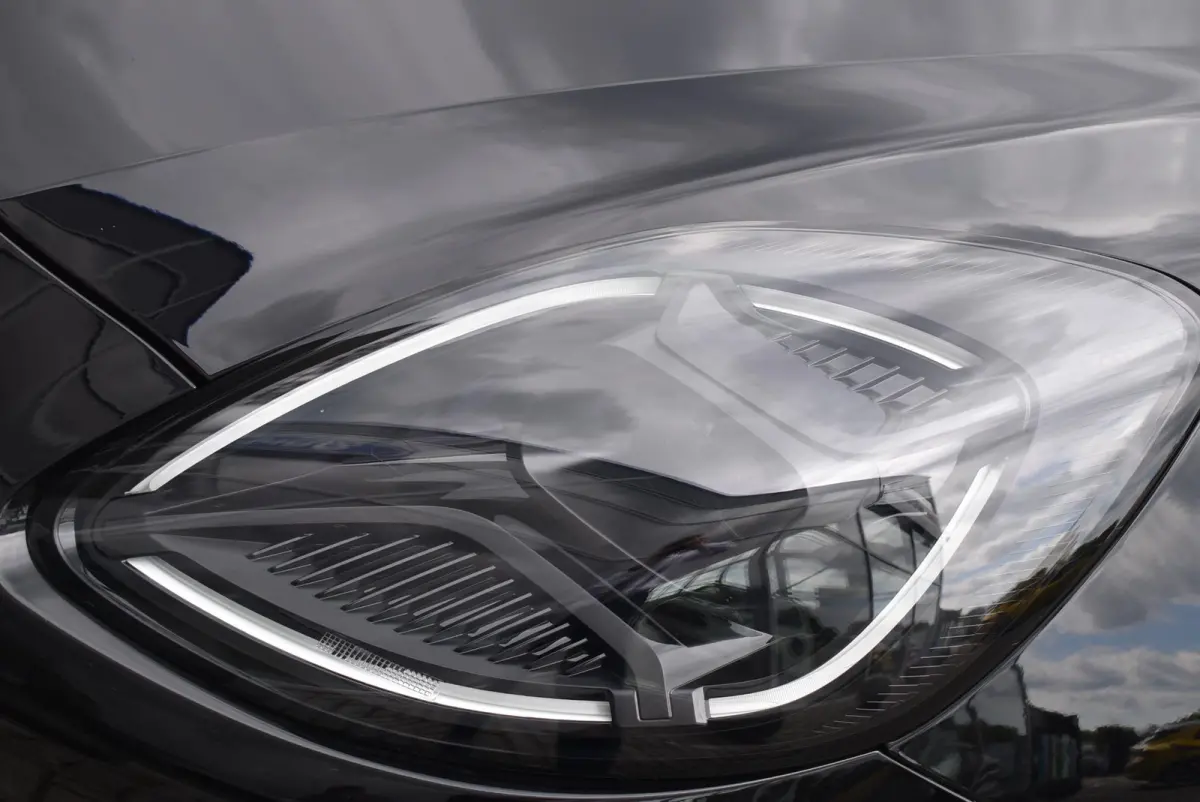 1.0 EcoBoost Titanium | Demo | Climate Control | Cruise Control | Winterpakket | Comfort Pack | Achteruitrijcamera | Apple Carplay/Android Auto |