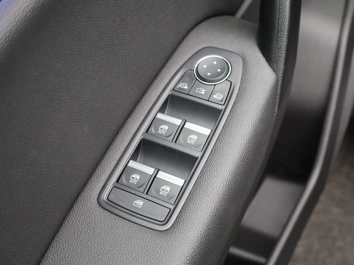 TCe 90 GPF Intens | Apple Carplay/Android Auto | Parkeercamera |
