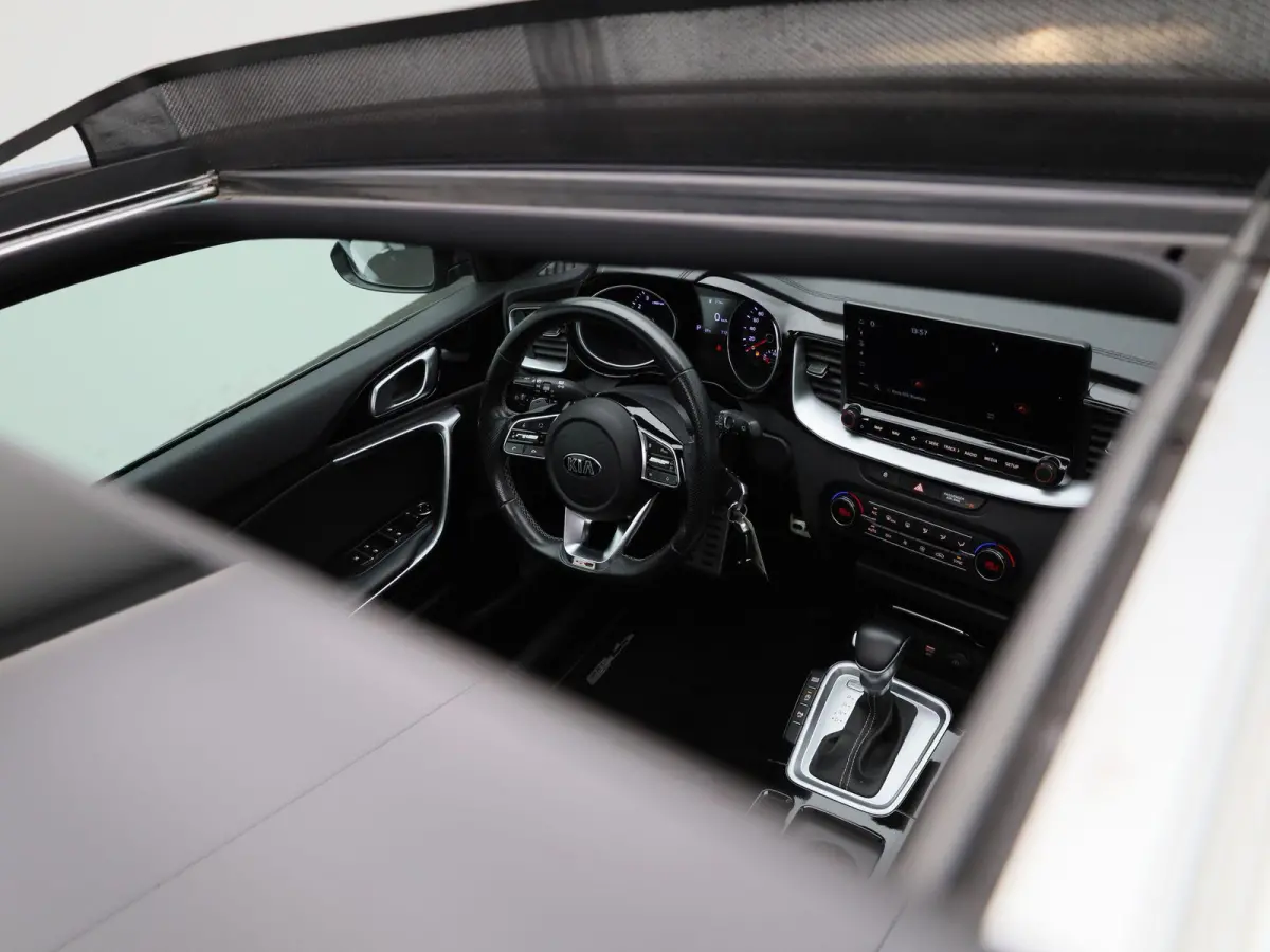 1.5 T-GDi MHEV GT-Line Edition AUTOMAAT | PANORAMADAK | NAVIGATIE | CAMERA