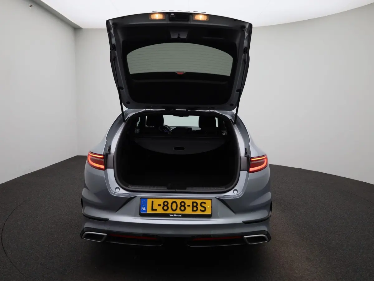 1.5 T-GDi MHEV GT-Line Edition AUTOMAAT | PANORAMADAK | NAVIGATIE | CAMERA