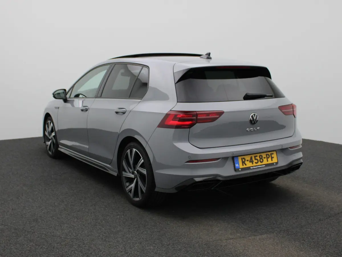 2.0 TSI R-Line Panoramisch Schuif Kanteldak | Stoelverwarming | Stuurwiel Verwarming | Climate Control | Apple Carplay | Android Auto | Bluetooth | Cruise Control Adaptief | Full-LED Koplamp