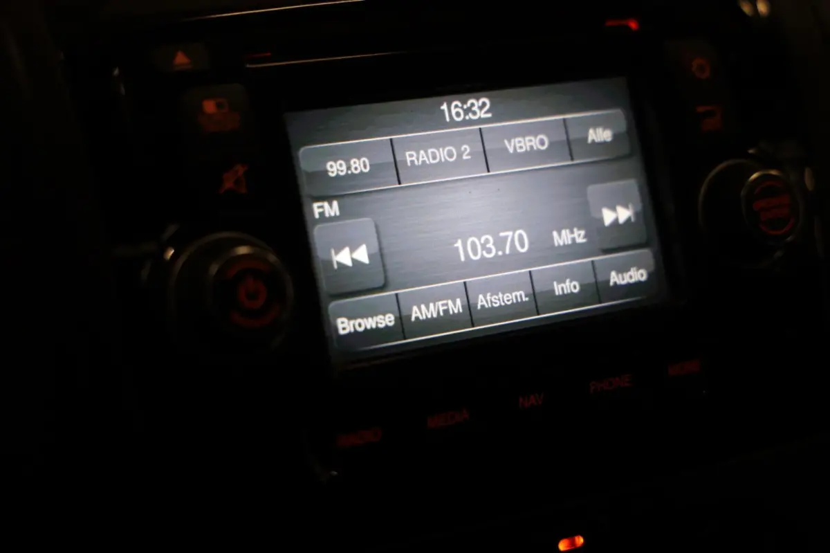2.0 BlueHDI L2/H2 130PK PDC AIRCO NAVI CRUISE CONTROL LEASE V/A 99,- p.m. INRUIL MOGELIJK