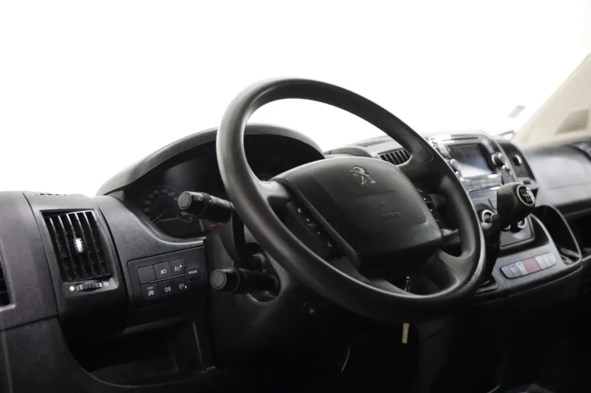 2.0 BlueHDI L2/H2 130PK PDC AIRCO NAVI CRUISE CONTROL LEASE V/A 99,- p.m. INRUIL MOGELIJK