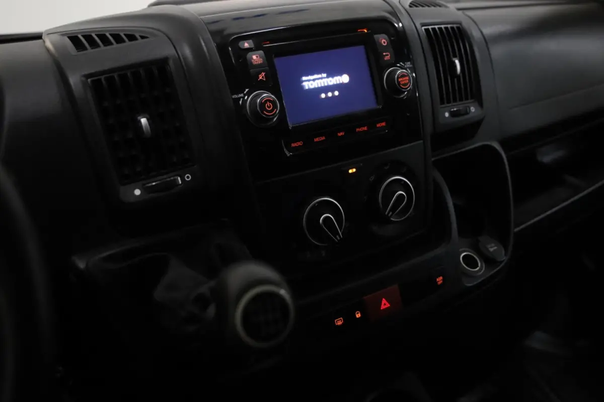 2.0 BlueHDI L2/H2 130PK PDC AIRCO NAVI CRUISE CONTROL LEASE V/A 99,- p.m. INRUIL MOGELIJK