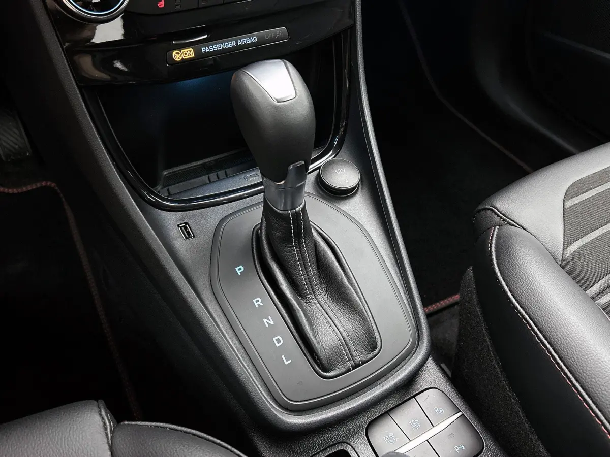 1.0 EcoBoost ST-Line X Aut. | B&O Soundsystem | Camera | Apple carplay | Winterpack | Adaptive Cruise | Bliss