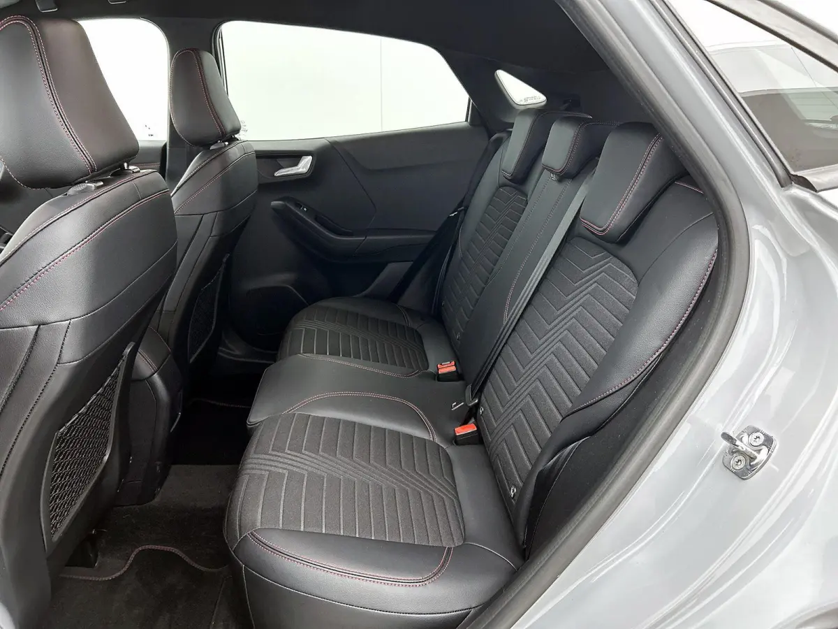 1.0 EcoBoost ST-Line X Aut. | B&O Soundsystem | Camera | Apple carplay | Winterpack | Adaptive Cruise | Bliss