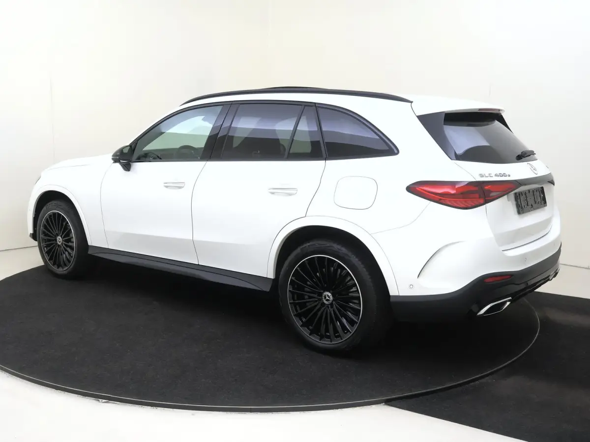 400e 4MATIC AMG Line Premium Plus /Panoramadak /HUD /360 Camera /20 Inch /Nightpakket /Elek Trekhaak