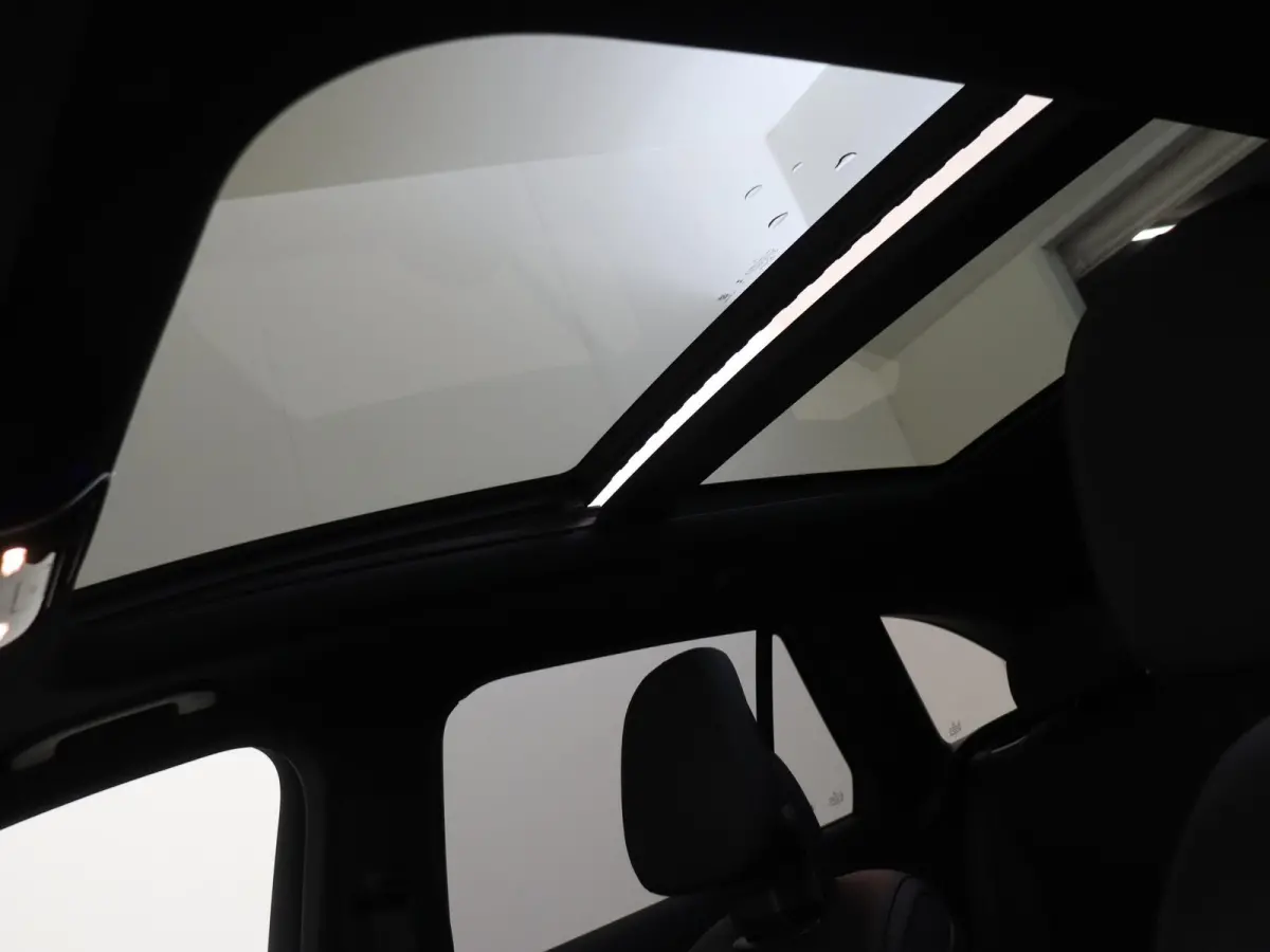400e 4MATIC AMG Line Premium Plus /Panoramadak /HUD /360 Camera /20 Inch /Nightpakket /Elek Trekhaak