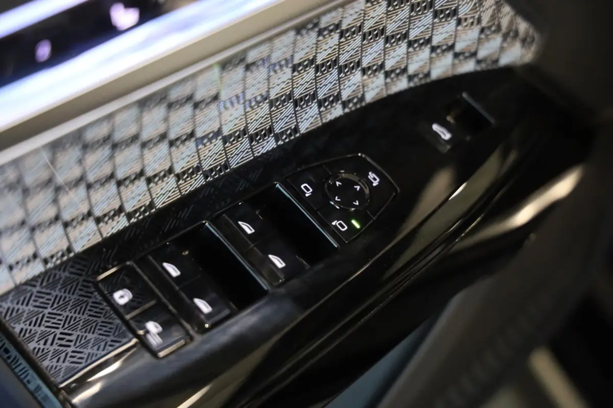 750e xDrive Pro M-Sportpakket 2026 LED HUD Active cruise PANO DAB B&W SOUND LEASE V/A 444,- pm