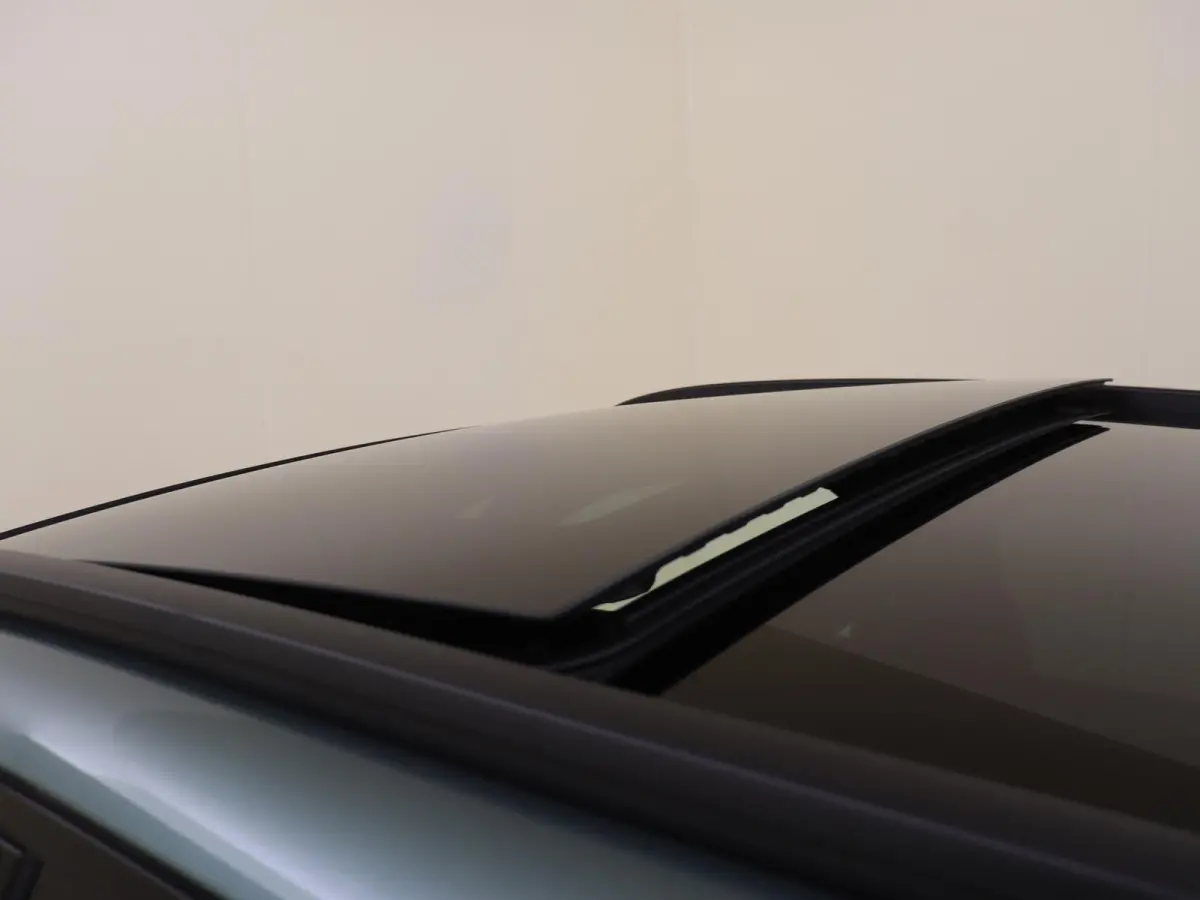 4MATIC Business Solution AMG / Winterpakket / Memory-Stoelen / Headup-Display / Trekhaak / 360Graden-Camera /