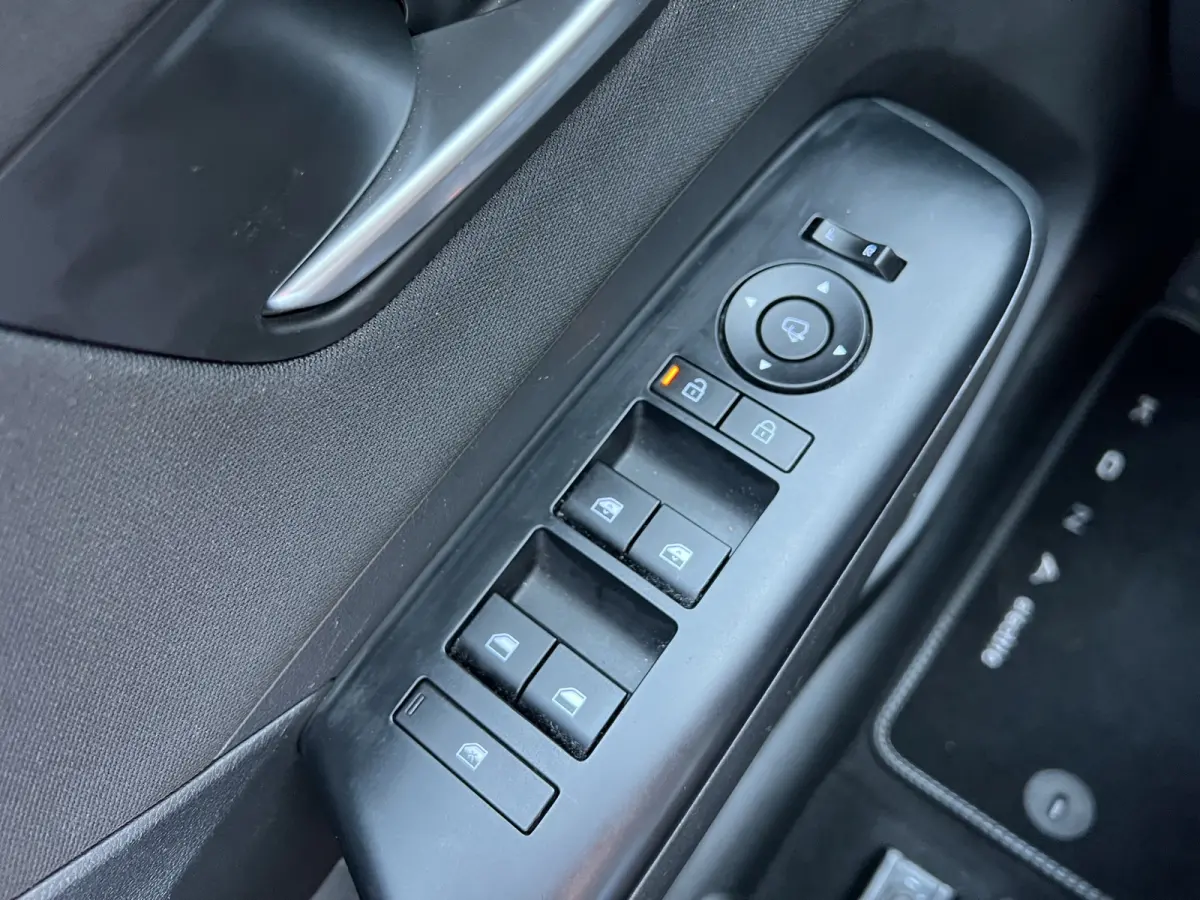 Comfort Smart 65.4 kWh | Camera | Carplay draadloos | Climate control | Adaptive cruise control | Elektrische achterklep | Full LED koplampen | Stuurverwarming | Stoelverwarming | Navigatie 