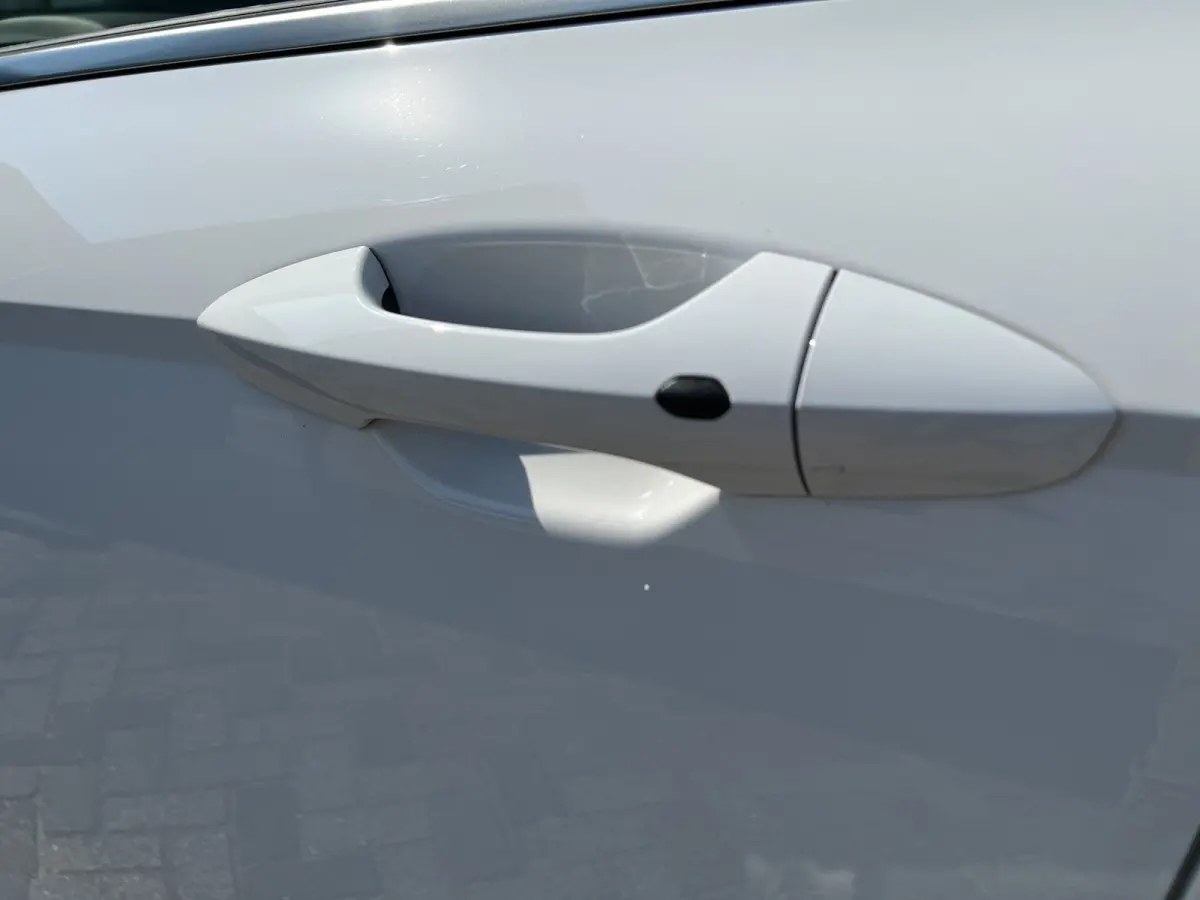 Comfort Smart 65.4 kWh | Camera | Carplay draadloos | Climate control | Adaptive cruise control | Elektrische achterklep | Full LED koplampen | Stuurverwarming | Stoelverwarming | Navigatie 