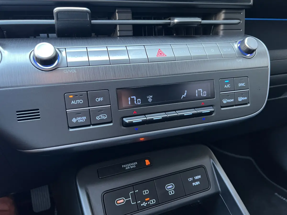 Comfort Smart 65.4 kWh | Camera | Carplay draadloos | Climate control | Adaptive cruise control | Elektrische achterklep | Full LED koplampen | Stuurverwarming | Stoelverwarming | Navigatie 