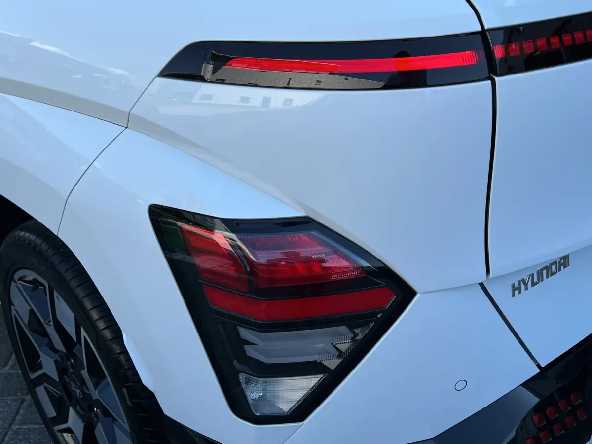 Comfort Smart 65.4 kWh | Camera | Carplay draadloos | Climate control | Adaptive cruise control | Elektrische achterklep | Full LED koplampen | Stuurverwarming | Stoelverwarming | Navigatie 