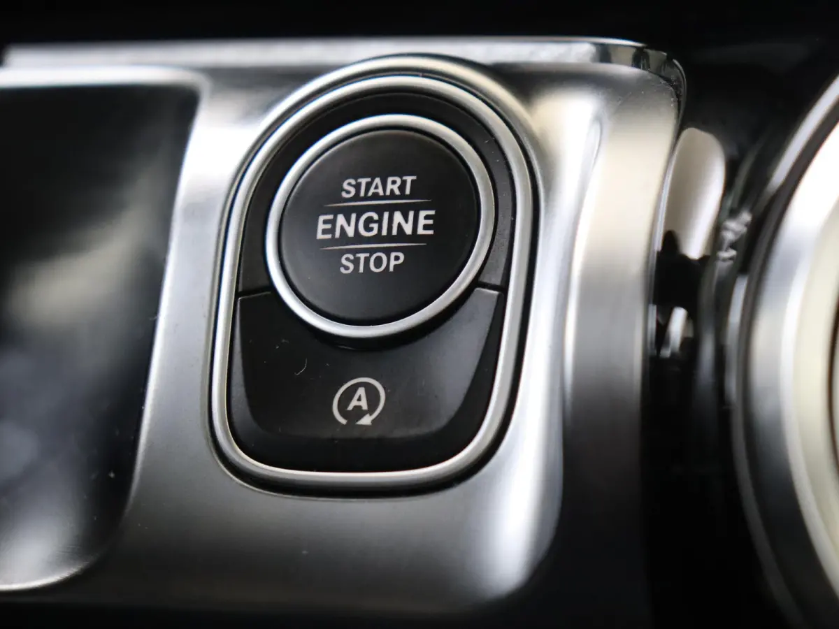 180 Business Solution AMG 7p. / Panoramadak/ Sfeerverlichting/ Night/ El. Trekhaak