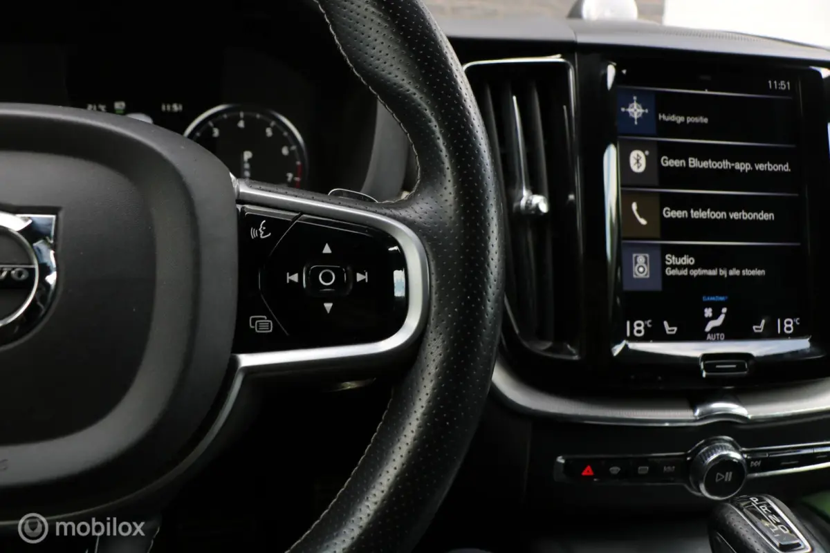2.0 T6 AWD R-Design | 2018 | Trekhaak | B&W