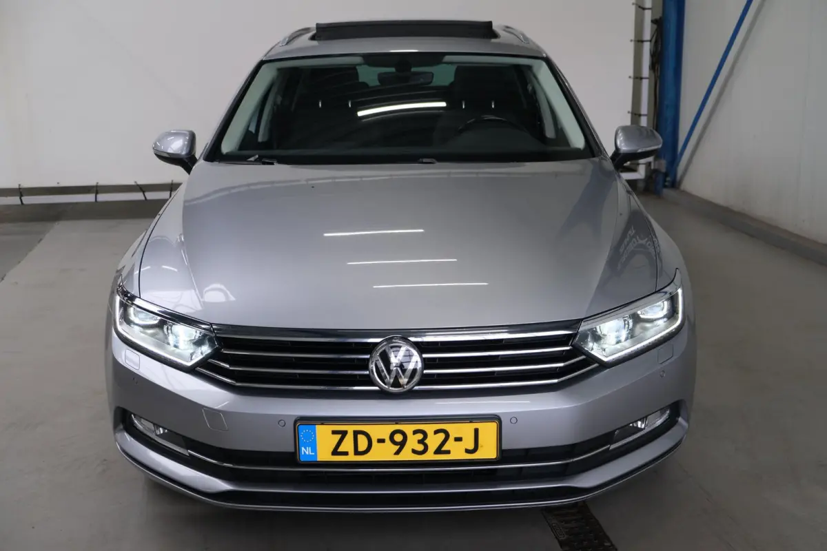 1.5 TSI Comfortline Business Automaat - N.A.P. Airco ,Cruise, Navi, PDC, Carplay, Virtual display.