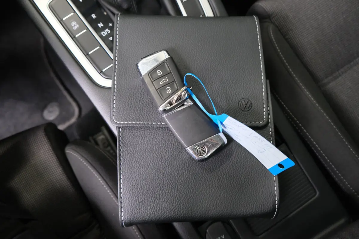 1.5 TSI Comfortline Business Automaat - N.A.P. Airco ,Cruise, Navi, PDC, Carplay, Virtual display.