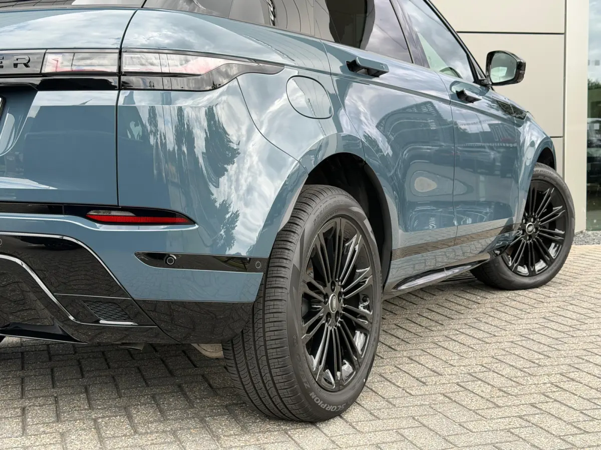 P270e AWD Dynamic Edition | Cold Climate | 360gr Camera | Pano | 20 Inch | Black Pack | Meridian