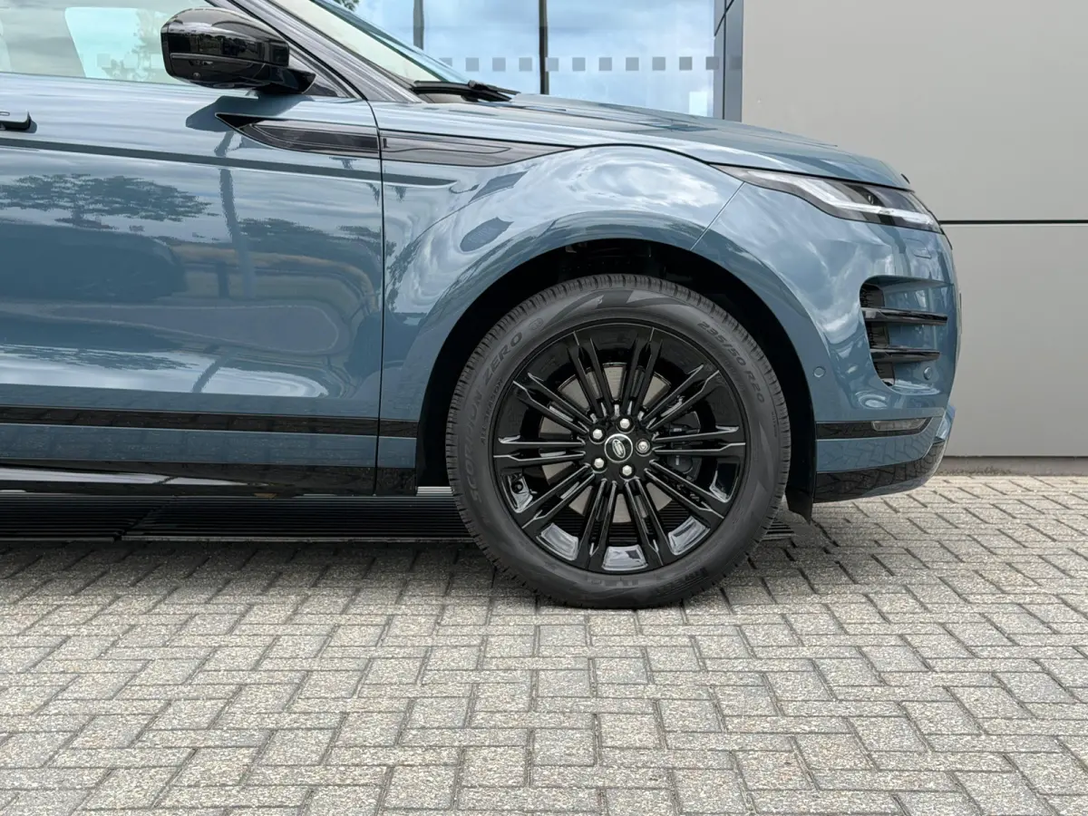 P270e AWD Dynamic Edition | Cold Climate | 360gr Camera | Pano | 20 Inch | Black Pack | Meridian
