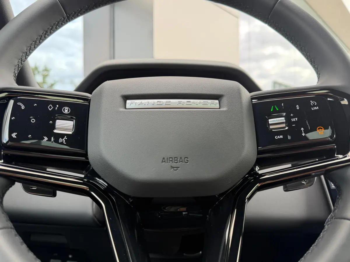 P270e AWD Dynamic Edition | Cold Climate | 360gr Camera | Pano | 20 Inch | Black Pack | Meridian
