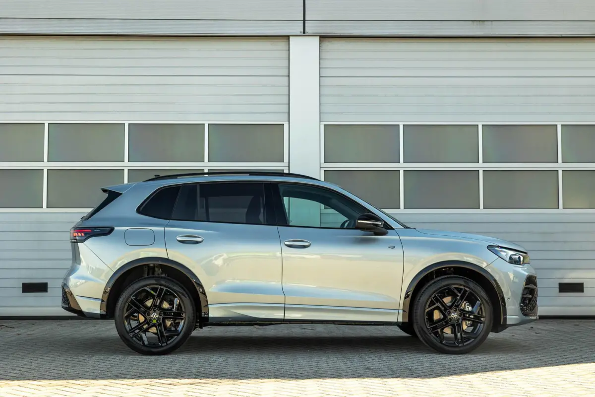 1.5 204pk eHybrid R-Line Edition | Assistentie Pakket Plus | Massage Functie
