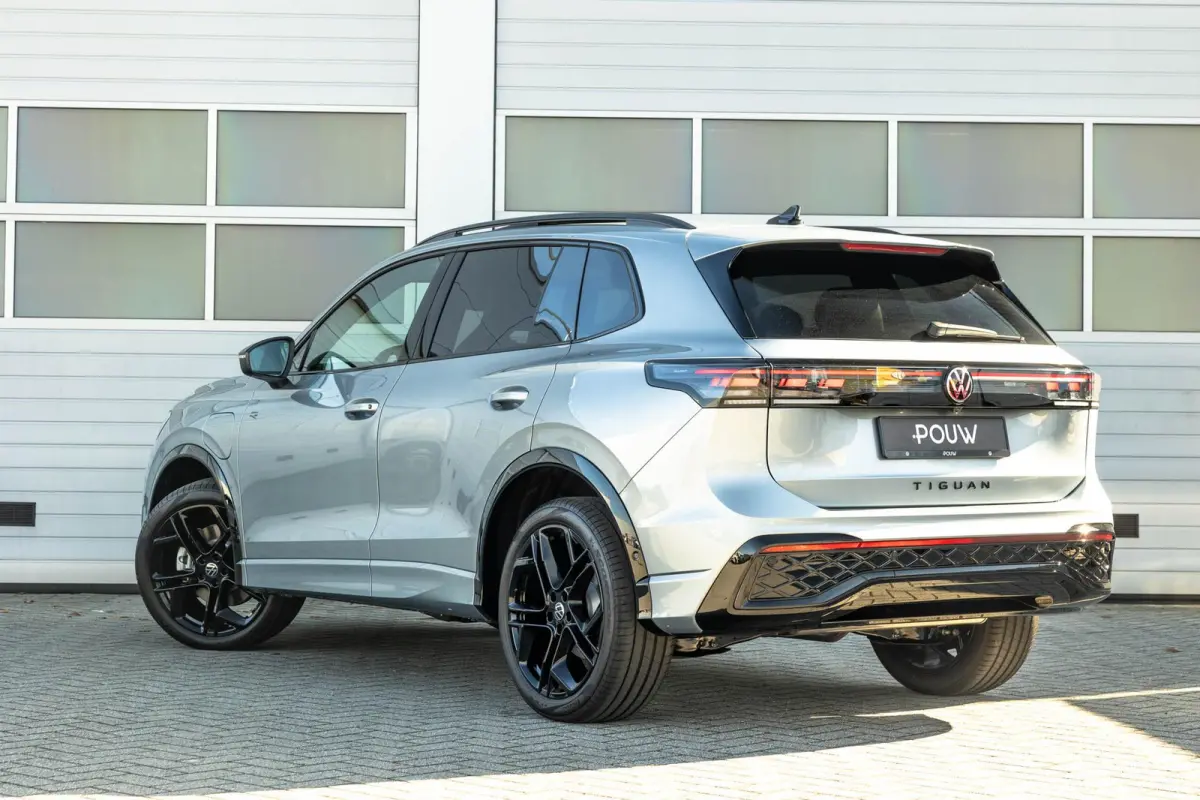 1.5 204pk eHybrid R-Line Edition | Assistentie Pakket Plus | Massage Functie