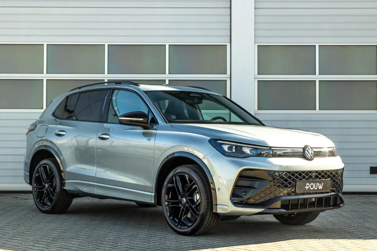 1.5 204pk eHybrid R-Line Edition | Assistentie Pakket Plus | Massage Functie