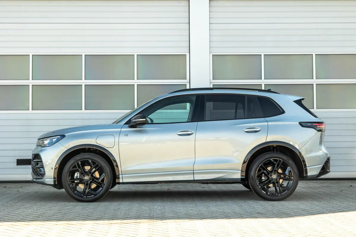 1.5 204pk eHybrid R-Line Edition | Assistentie Pakket Plus | Massage Functie