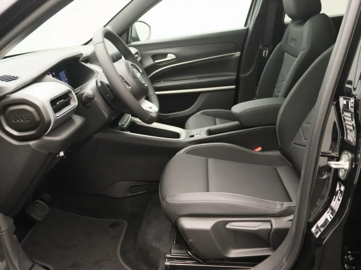 1.2 e-Hybrid Summit | 8 jaar Speciale garantie | Winter Pack | Infotainment & Convenience Pack | Voorraadvoordeel |