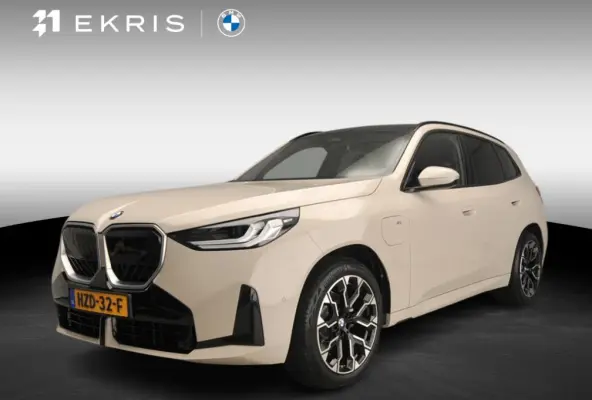 30e xDrive | M-Sportpakket | LED | Leder | Navigatie | Schuifdak | Sportstoelen | Stoelverwarming | DAB | Alu 20 inch