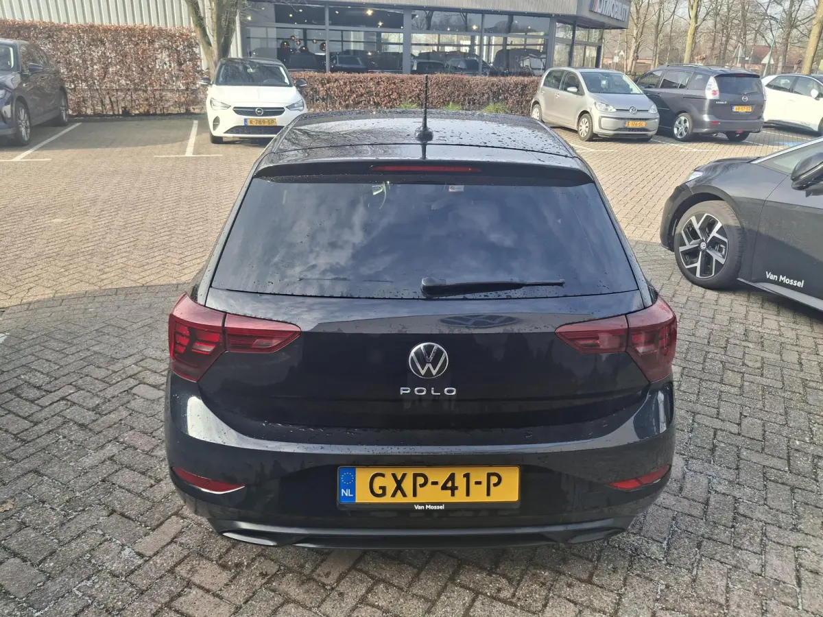 1.0 TSI Life Edition | DEMO | ACHTERUITRIJCAMERA | PARKEERSENSOREN | APPLE CARPLAY / ANDROID AUTO |