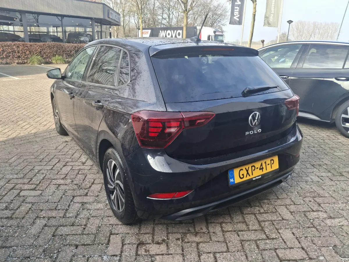 1.0 TSI Life Edition | DEMO | ACHTERUITRIJCAMERA | PARKEERSENSOREN | APPLE CARPLAY / ANDROID AUTO |