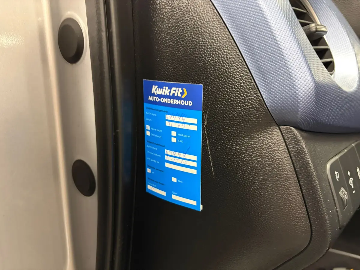 1.0i i-Motion Comfort Plus*Nationale Auto Pas*NAP*Airco*Led*
