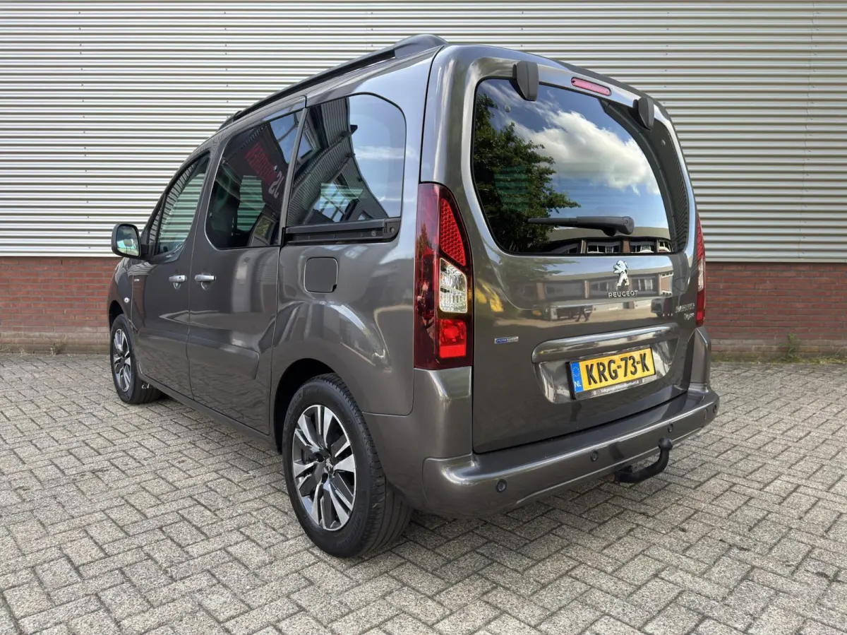 1.2 PureTech Active|Rifter|Trekhaak|Navi|Cruise|Bluetooth|5 Persoons|