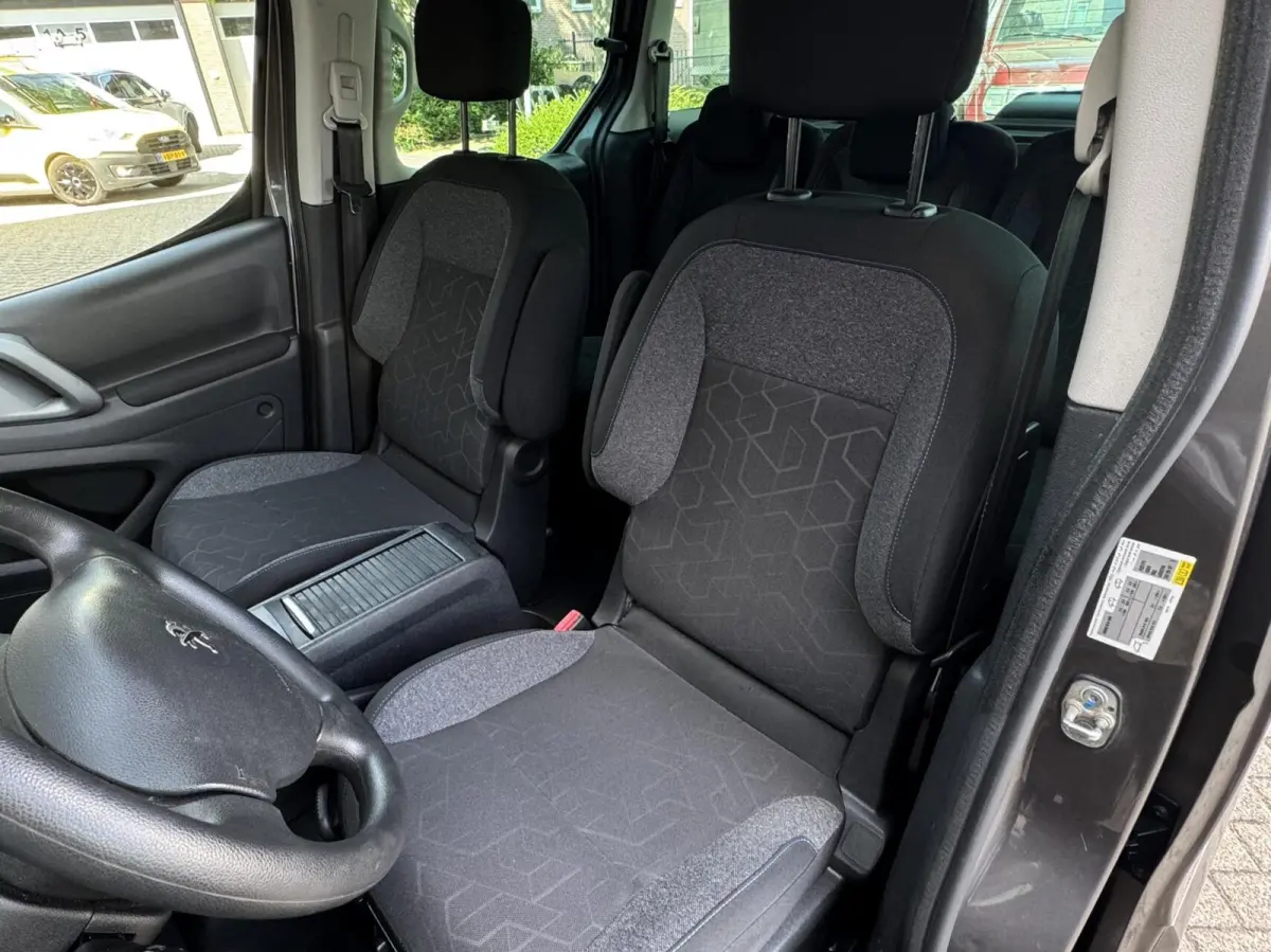 1.2 PureTech Active|Rifter|Trekhaak|Navi|Cruise|Bluetooth|5 Persoons|