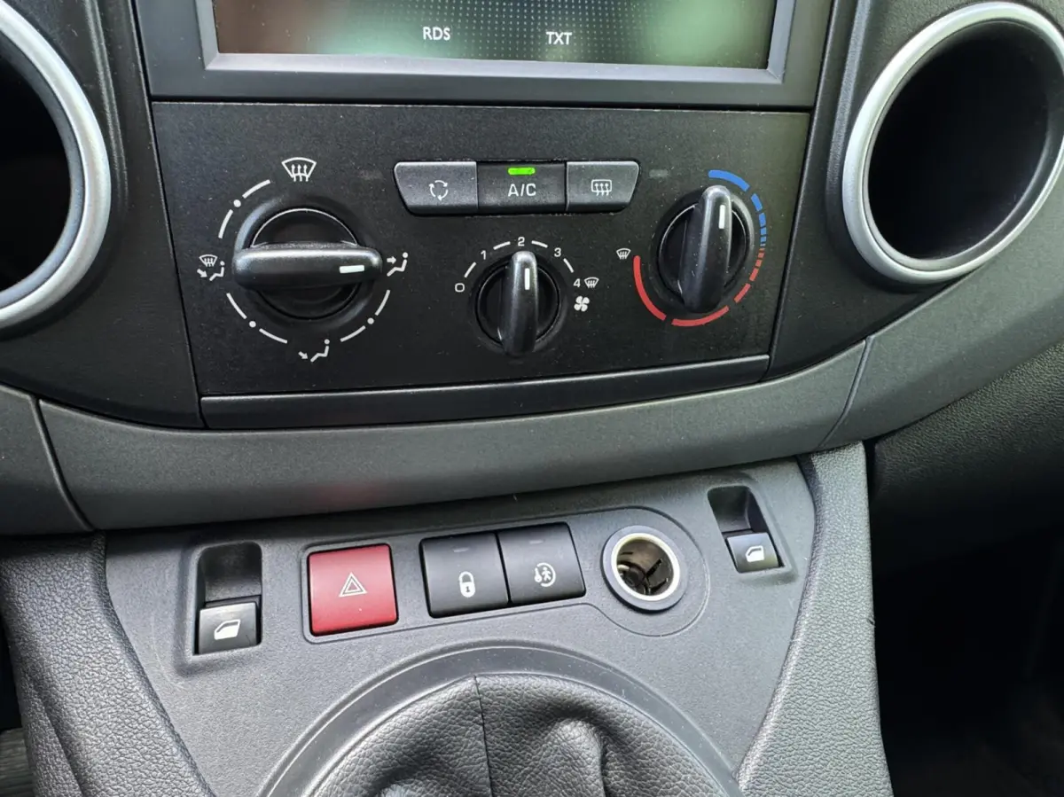 1.2 PureTech Active|Rifter|Trekhaak|Navi|Cruise|Bluetooth|5 Persoons|