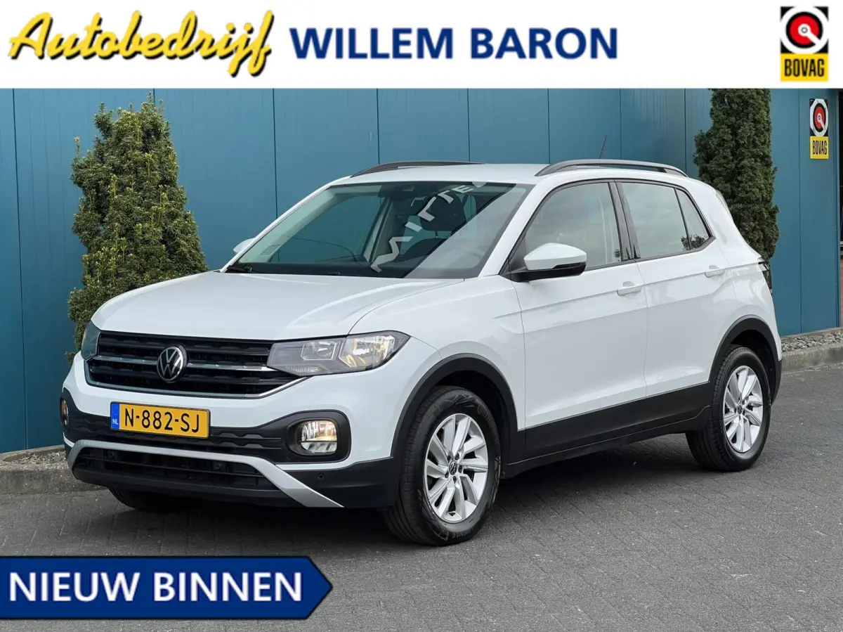 1.0 TSI Life TREKH. | CARPLAY/ANDROID | ADAPT.CRUISE | ECC | PDC | DAB | LMV