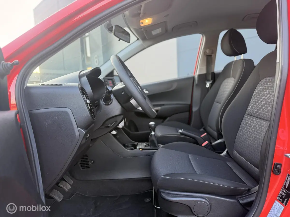 1.0 DPi ComfortLine | 05/2021 | Trekhaak | Airco | ISOFIX | Rood | NL Auto | Incl. BTW