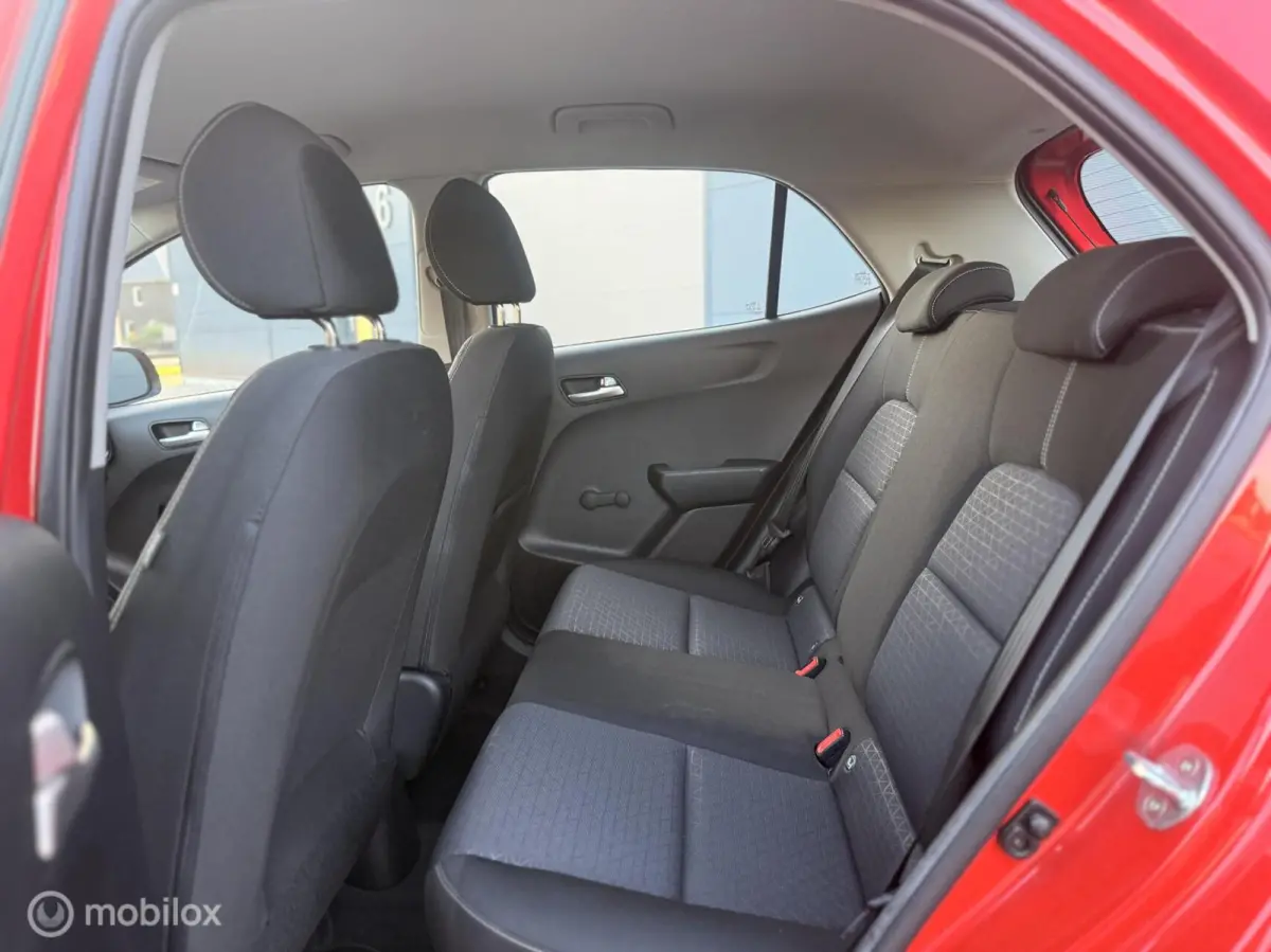 1.0 DPi ComfortLine | 05/2021 | Trekhaak | Airco | ISOFIX | Rood | NL Auto | Incl. BTW