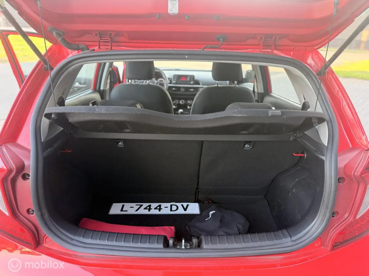 1.0 DPi ComfortLine | 05/2021 | Trekhaak | Airco | ISOFIX | Rood | NL Auto | Incl. BTW