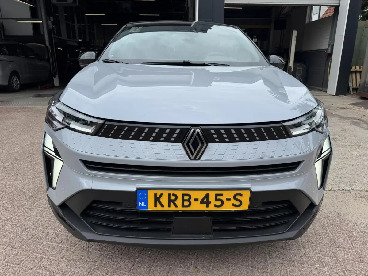 1.8 E-Tech full hybrid 160 Techno 21.466km!!