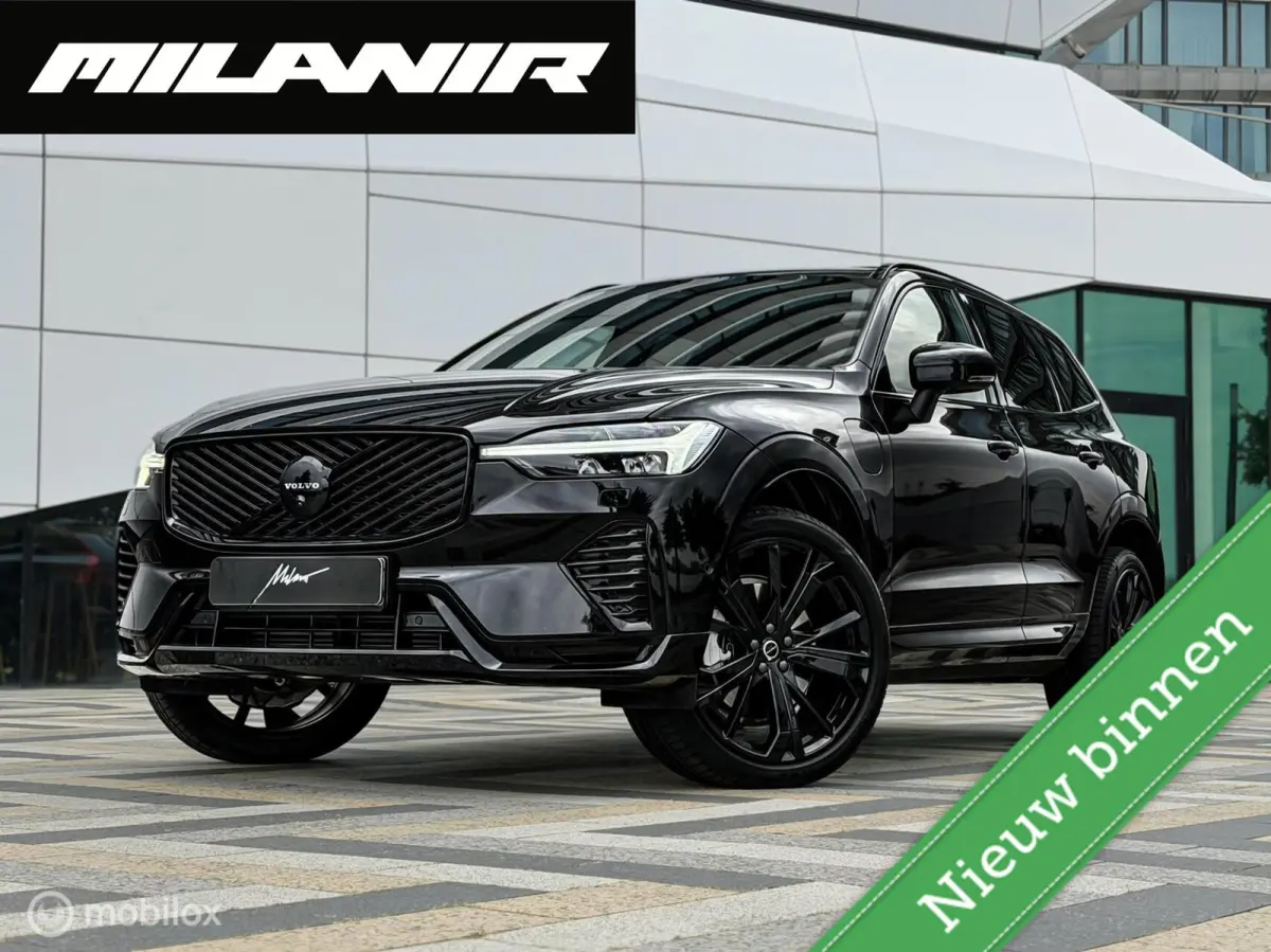 2.0 T8 Plug-in hybrid AWD Ultra Black Edition VOL