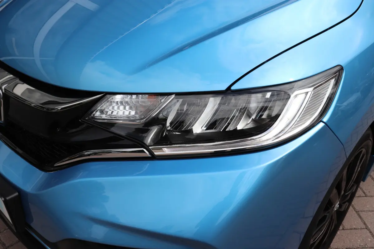 1.5 i-VTEC Dynamic Automaat. Luxe uitvoering, lage km stand!